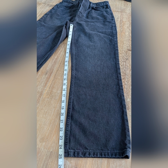 REFORMATION Cynthia High Rise Straight Cropped Jeans In Black Vana Size 28 - Picture 5 of 14